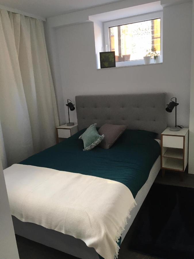 Luksusowy Apartament Pod Lasem, Otwock -Shared Garden, Sauna, Wood Hot Tub! Hot Tub Seasonal! ภายนอก รูปภาพ