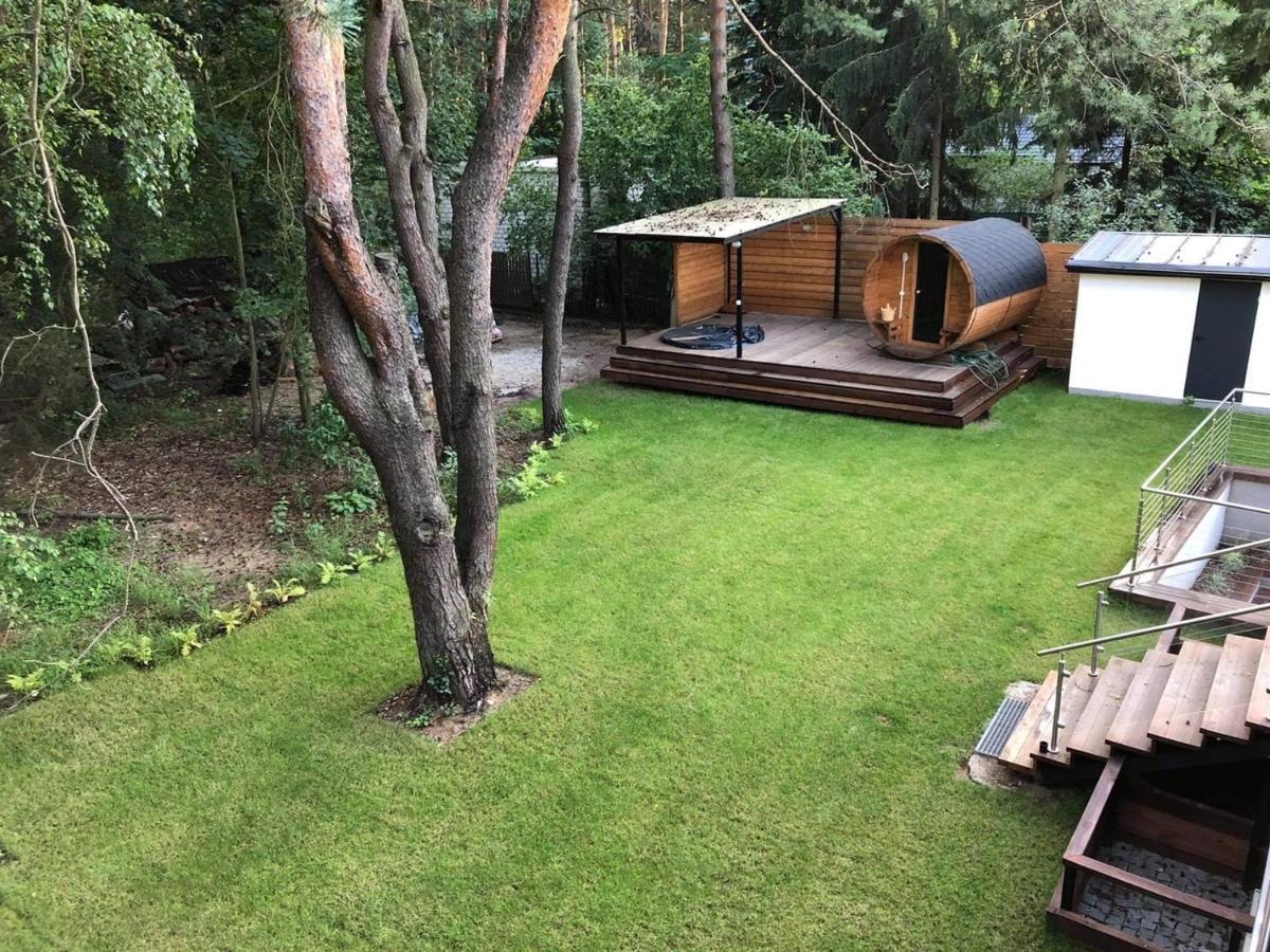 Luksusowy Apartament Pod Lasem, Otwock -Shared Garden, Sauna, Wood Hot Tub! Hot Tub Seasonal! ภายนอก รูปภาพ